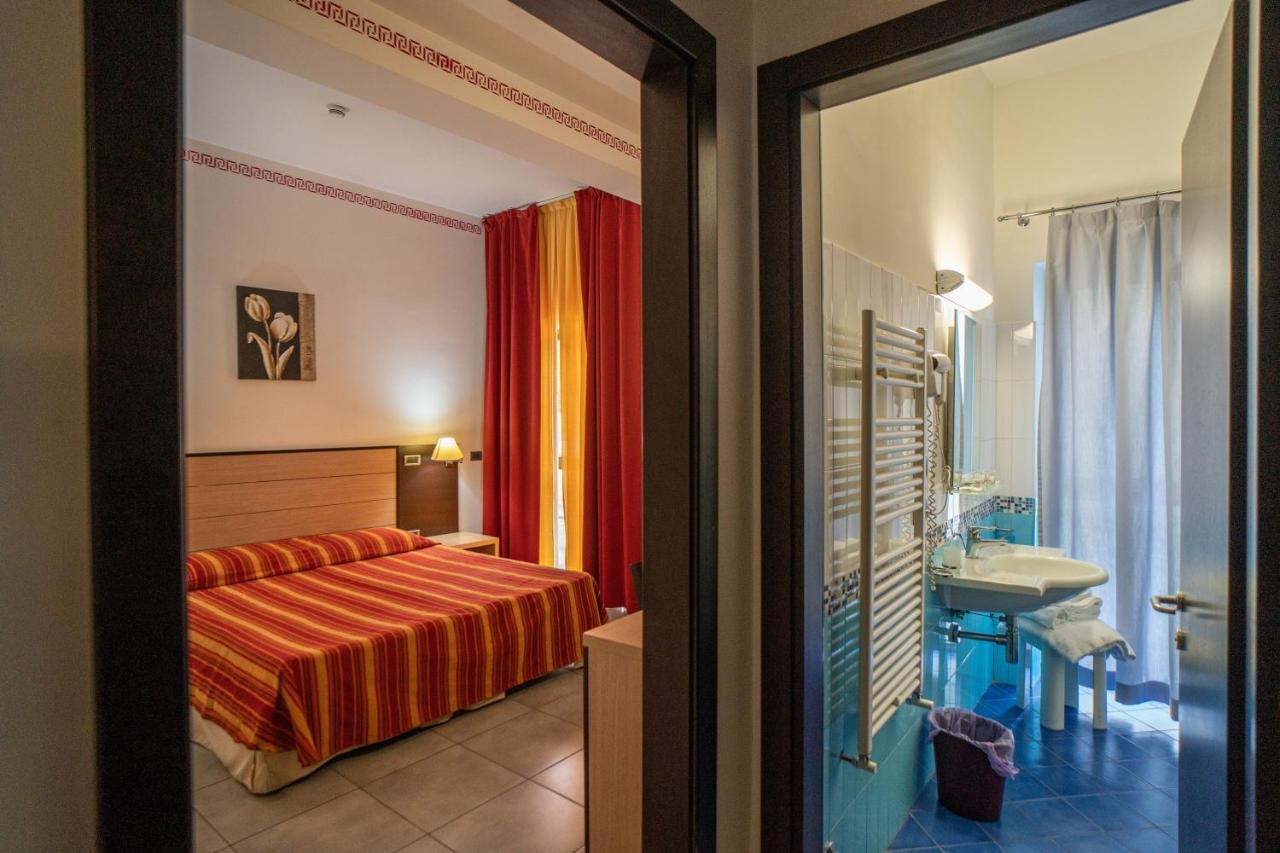 Hotel Insteia Polla Exterior foto